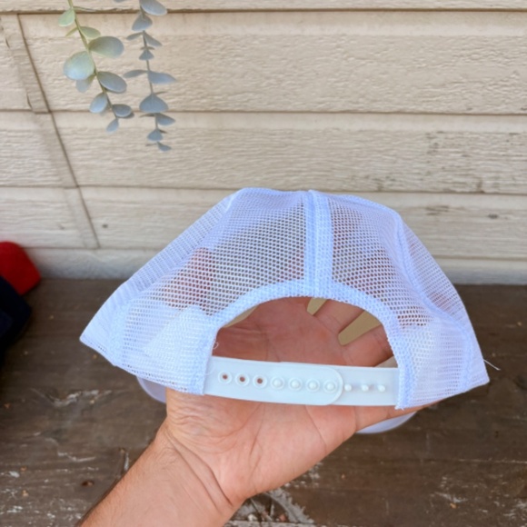 Vintage H&C family lodge fishing hat White river ONTARIO trucker hat snapback - Picture 4 of 5